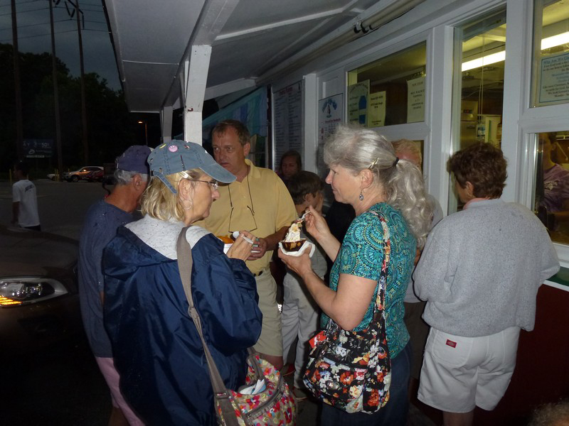 Peninsula_ice_cream_038