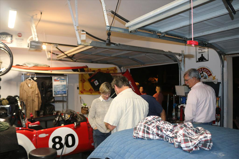smnovmtg_093