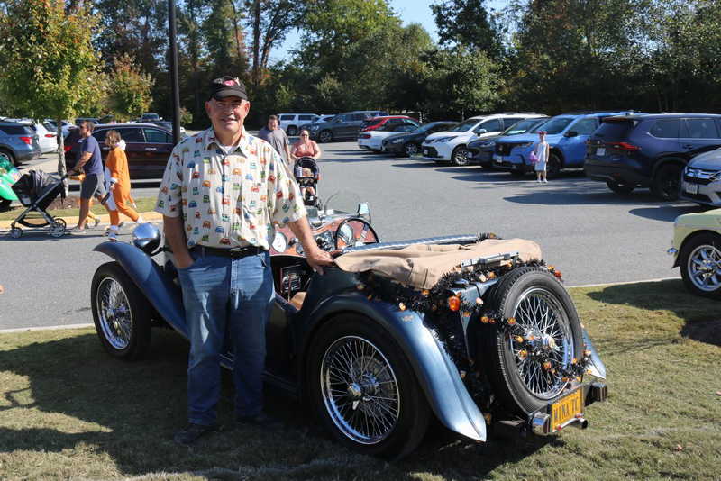 mini-truckntreat23_10