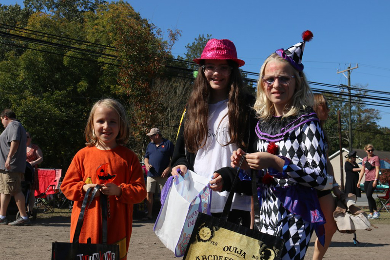 mini-truckntreat23_18