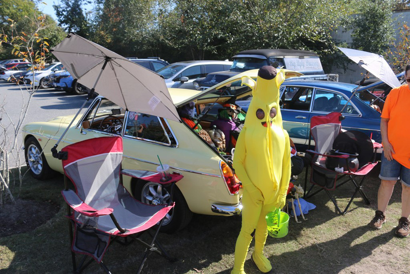 mini-truckntreat23_20